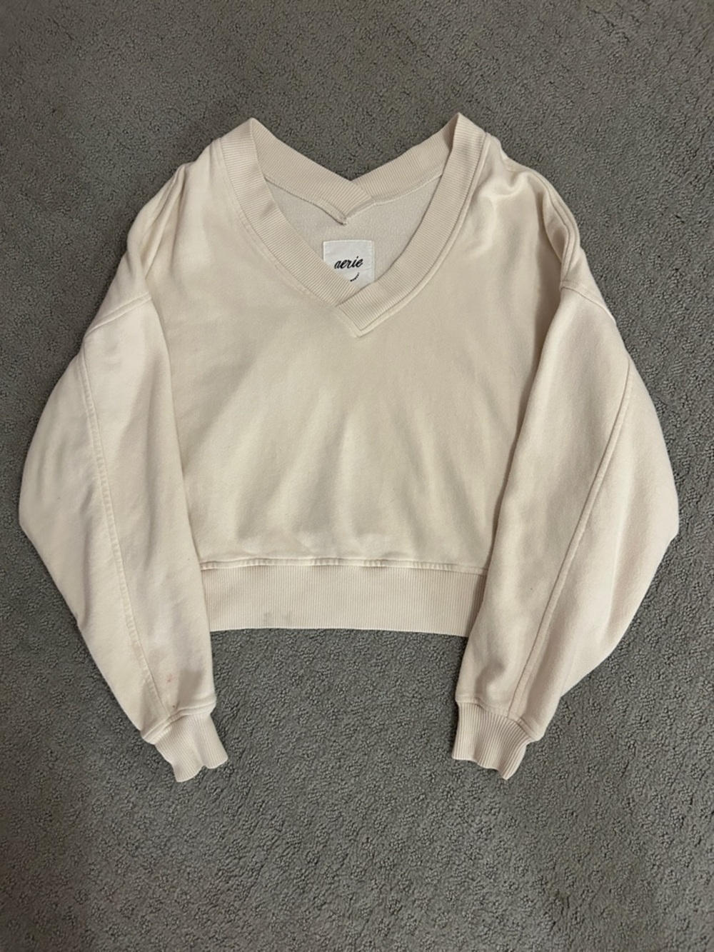 aerie V-Neck Sweatshirt in Ivory